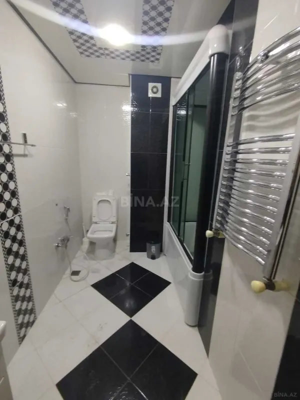 Satılır 3 otaqlı mənzil 125 m²