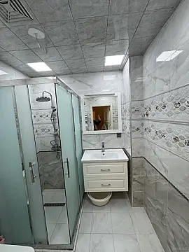 Satılır 2 otaqlı mənzil 80 m²
