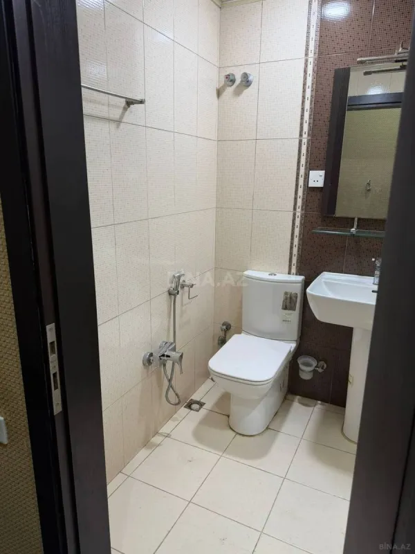 Satılır 2 otaqlı mənzil 66 m²