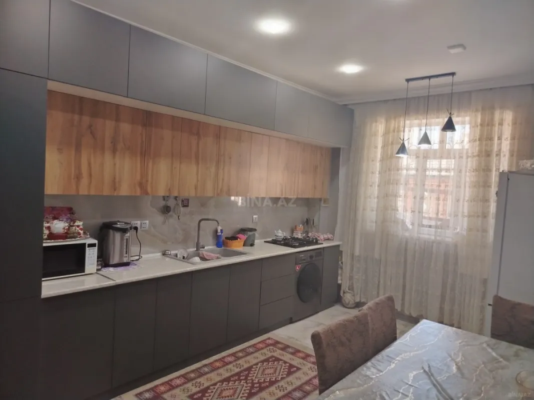 Satılır 4 otaqlı həyət evi 100 m²