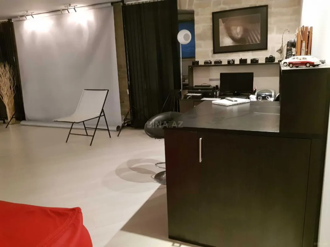 Satılır 2 otaqlı ofis 93 m²