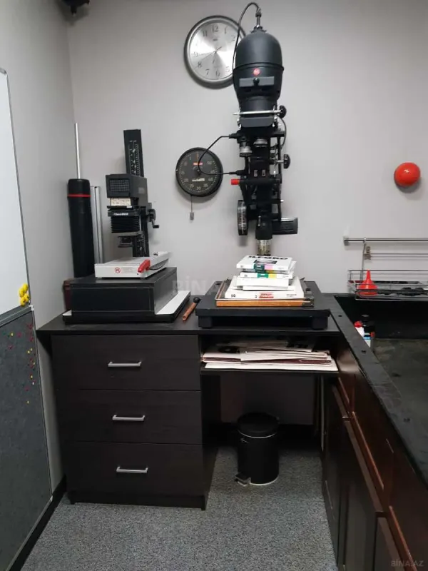 Satılır 2 otaqlı ofis 93 m²