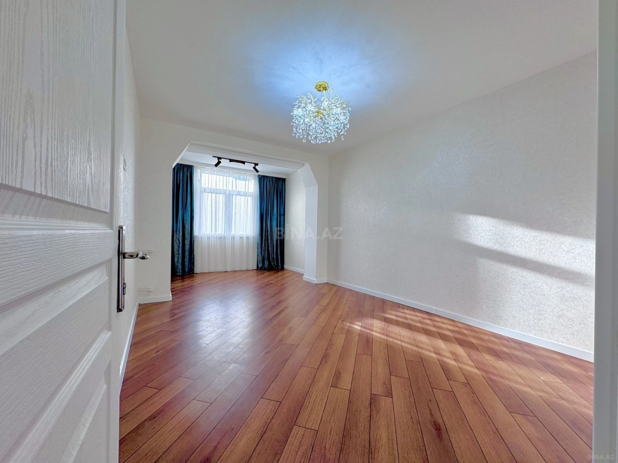 Satılır 2 otaqlı mənzil 50 m²