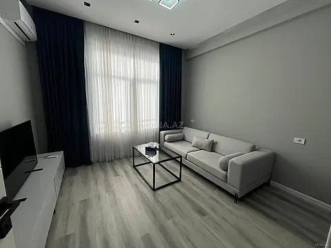 Kirayə verilir 2 otaqlı mənzil 60 m²