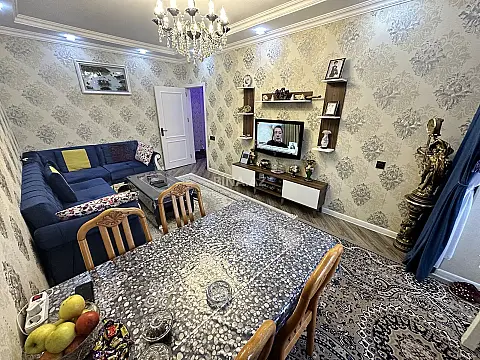 Satılır 3 otaqlı mənzil 66 m²