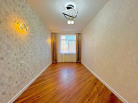 Satılır 2 otaqlı mənzil 50 m²
