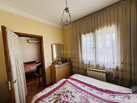 Satılır 4 otaqlı mənzil 92 m²