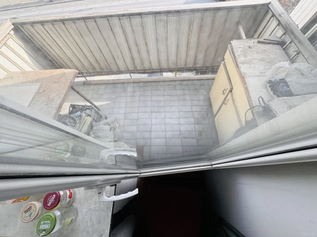 Satılır 4 otaqlı mənzil 92 m²