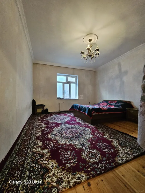 Satılır 4 otaqlı həyət evi 140 m²