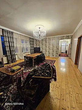 Satılır 4 otaqlı həyət evi 140 m²