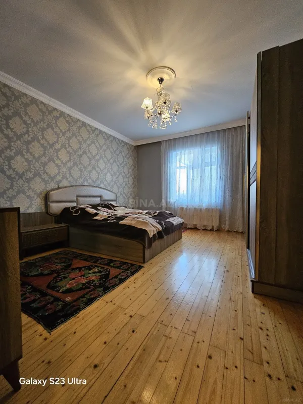 Satılır 4 otaqlı həyət evi 140 m²