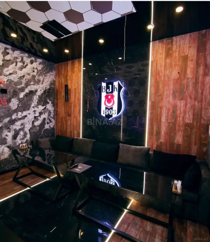 Satılır obyekt 250 m²