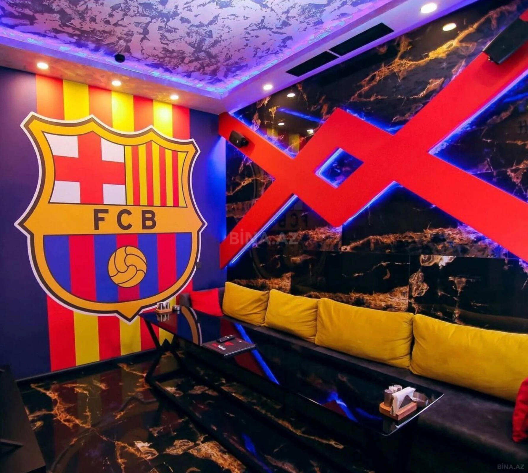 Satılır obyekt 250 m²