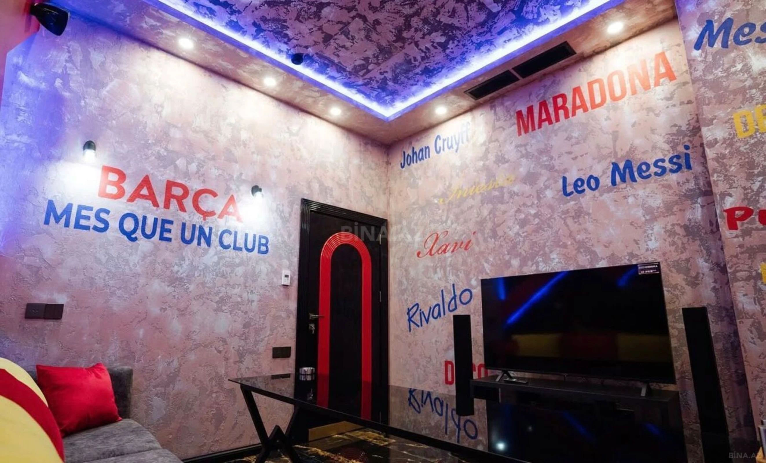 Satılır obyekt 250 m²