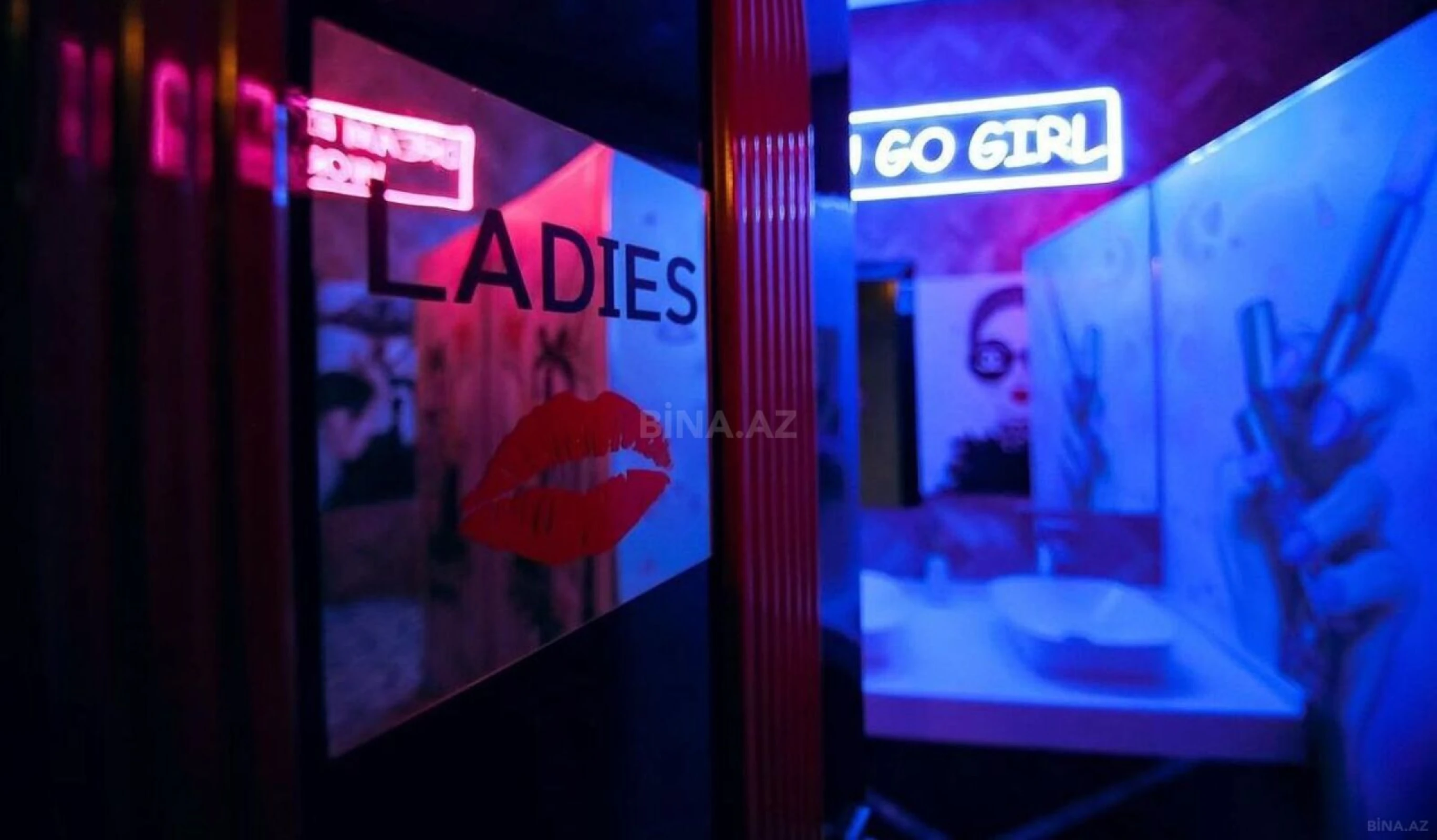 Satılır obyekt 250 m²