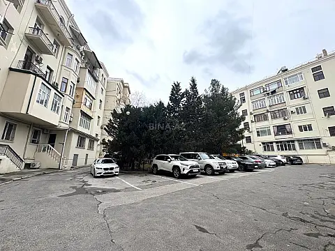 Satılır 2 otaqlı mənzil 64 m²