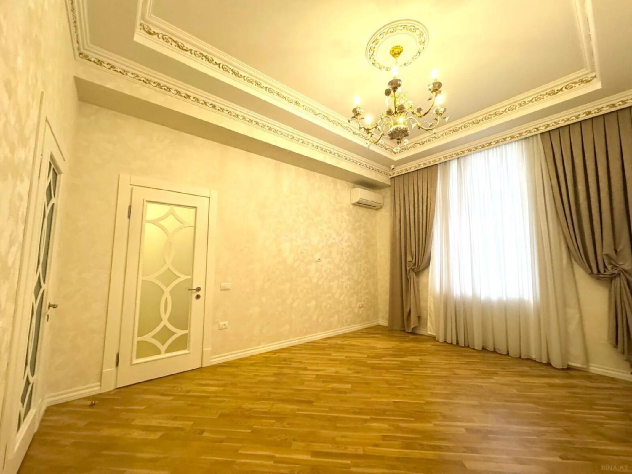 Satılır 2 otaqlı mənzil 64 m²