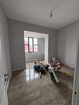Satılır 3 otaqlı mənzil 125 m²