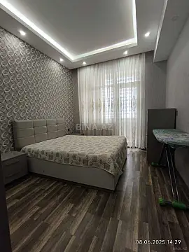 Kirayə verilir 2 otaqlı mənzil 55 m²
