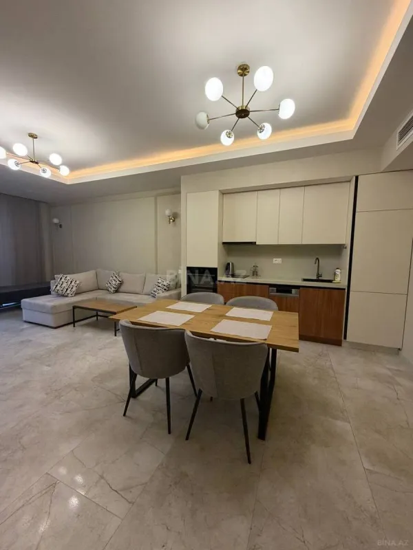 Kirayə verilir 2 otaqlı mənzil 90 m²