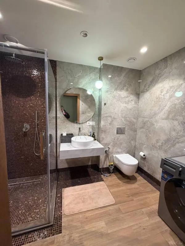 Kirayə verilir 2 otaqlı mənzil 90 m²