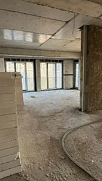 Satılır 3 otaqlı mənzil 124 m²