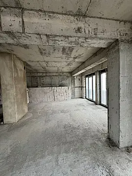 Satılır 3 otaqlı mənzil 124 m²