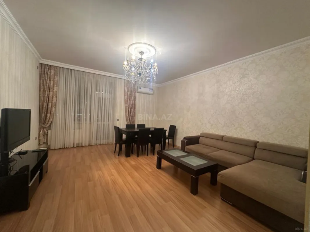 Kirayə verilir 2 otaqlı mənzil 70 m²
