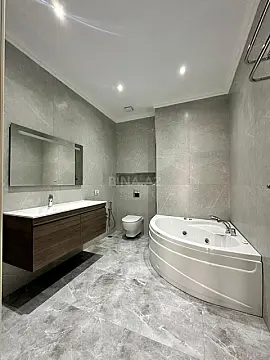Satılır 3 otaqlı mənzil 171 m²