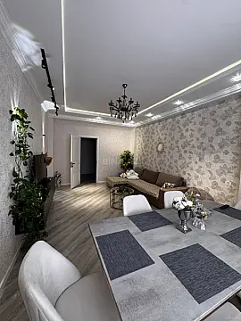 Satılır 3 otaqlı mənzil 130 m² — Bakı, Yeni Günəşli 3 otaq 130.00 m²