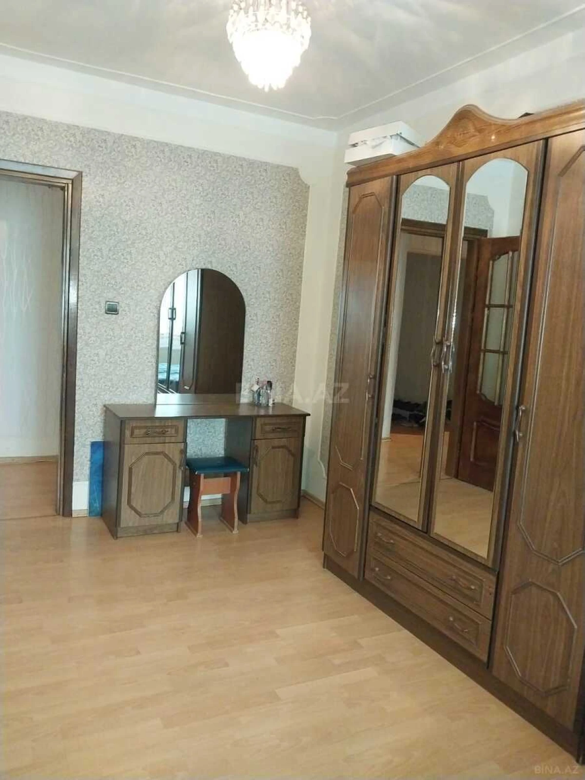Kirayə verilir 2 otaqlı mənzil 74 m²