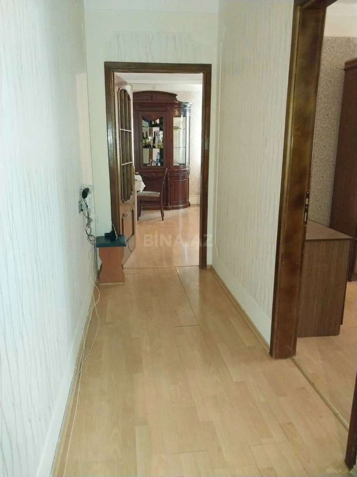 Kirayə verilir 2 otaqlı mənzil 74 m²