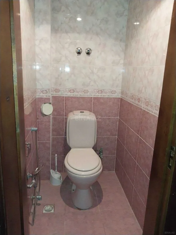 Kirayə verilir 2 otaqlı mənzil 74 m²