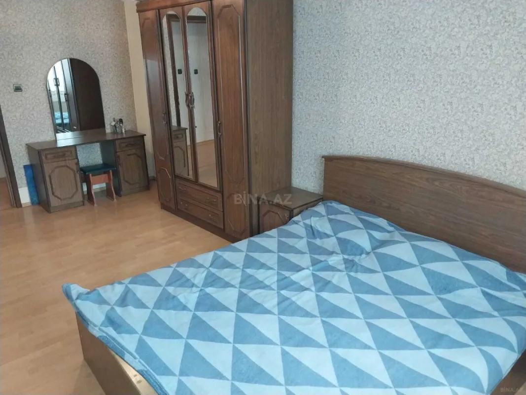 Kirayə verilir 2 otaqlı mənzil 74 m²