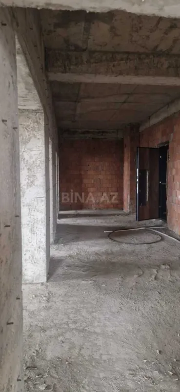 Satılır 3 otaqlı mənzil 102 m²