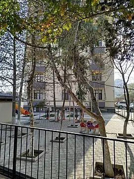 Satılır 2 otaqlı mənzil 100 m²