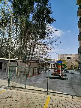Satılır 2 otaqlı mənzil 100 m²
