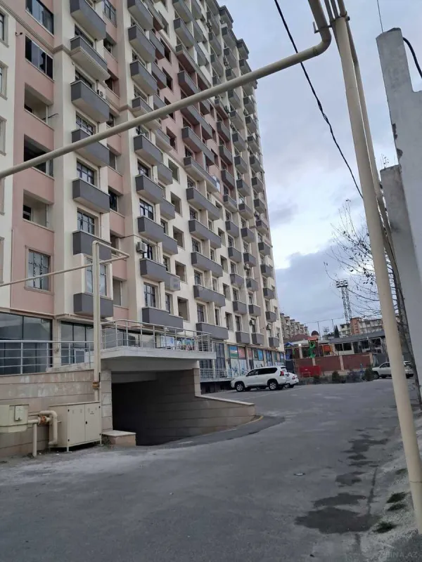Satılır 2 otaqlı mənzil 100 m²