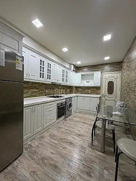 Satılır 3 otaqlı mənzil 83 m²