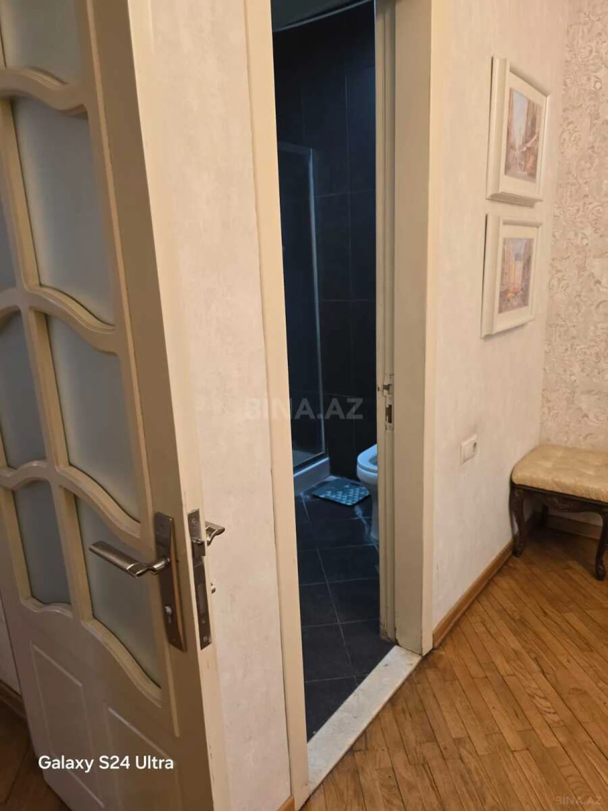 Kirayə verilir 4 otaqlı mənzil 250 m²