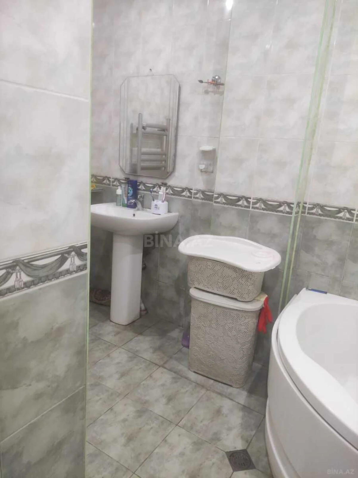 Satılır 3 otaqlı mənzil 90 m²