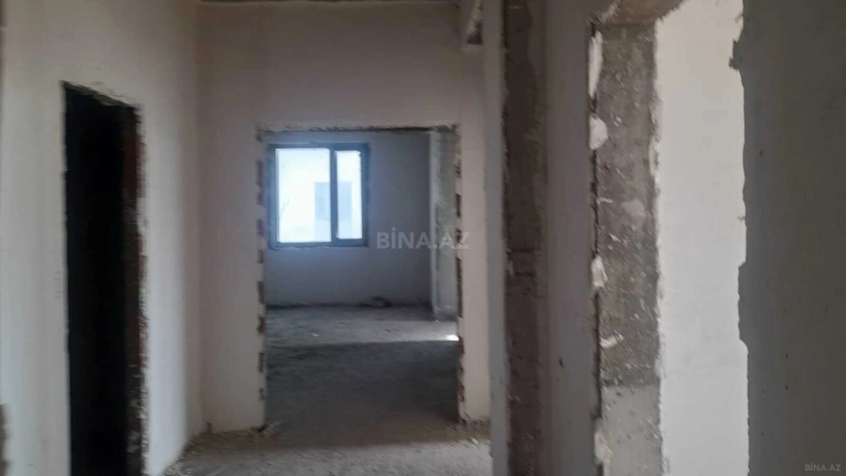 Satılır 2 otaqlı mənzil 57 m²