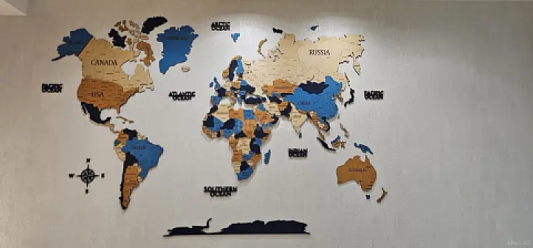 Satılır 4 otaqlı mənzil 235 m²