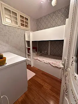 Satılır 3 otaqlı mənzil 83 m²