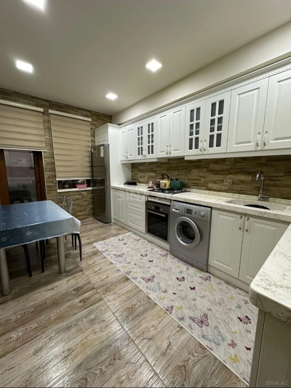 Satılır 3 otaqlı mənzil 83 m²