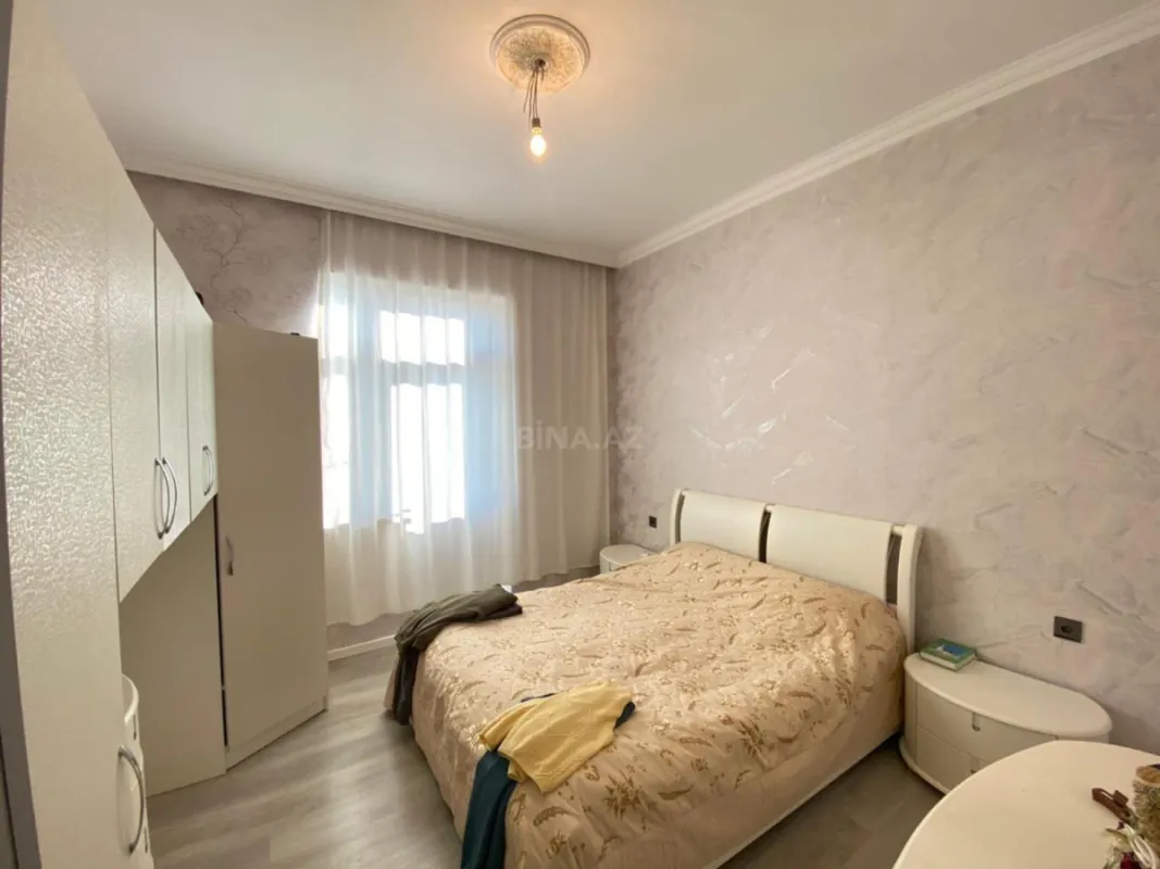 Satılır 4 otaqlı həyət evi 150 m²