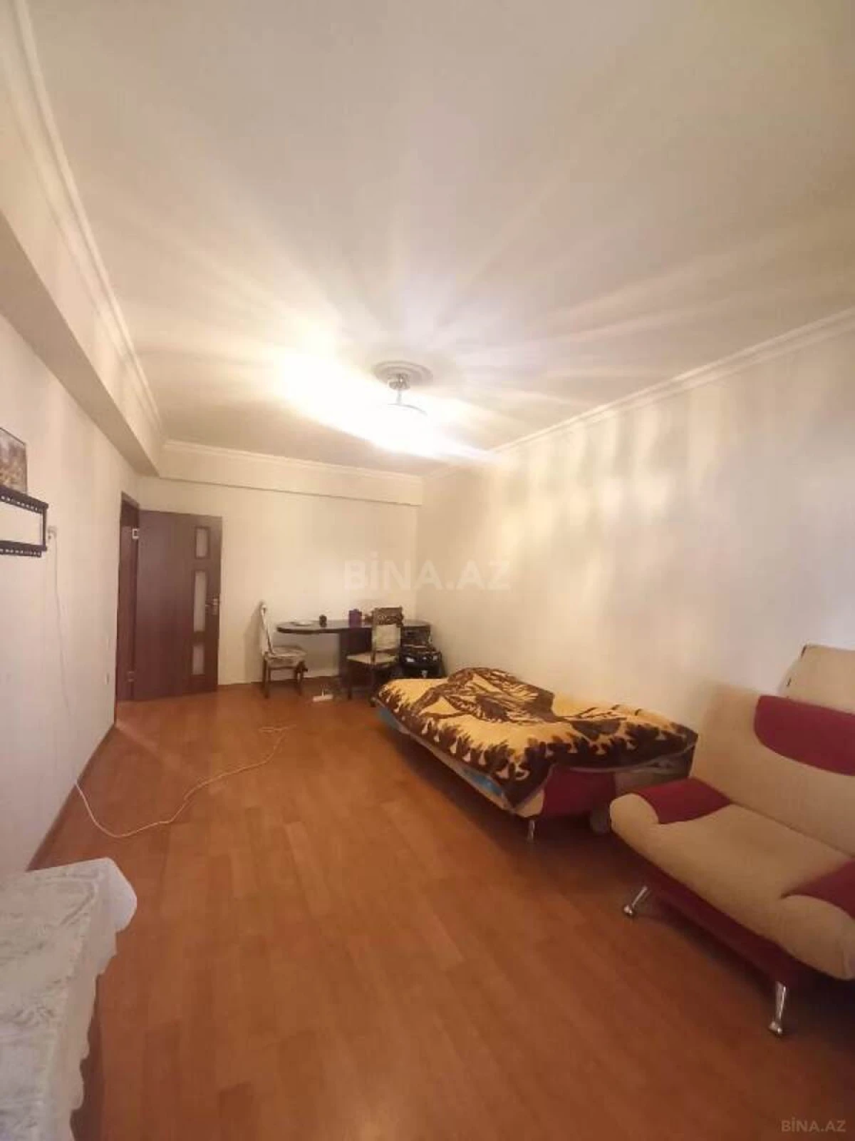 Satılır 2 otaqlı mənzil 38 m²