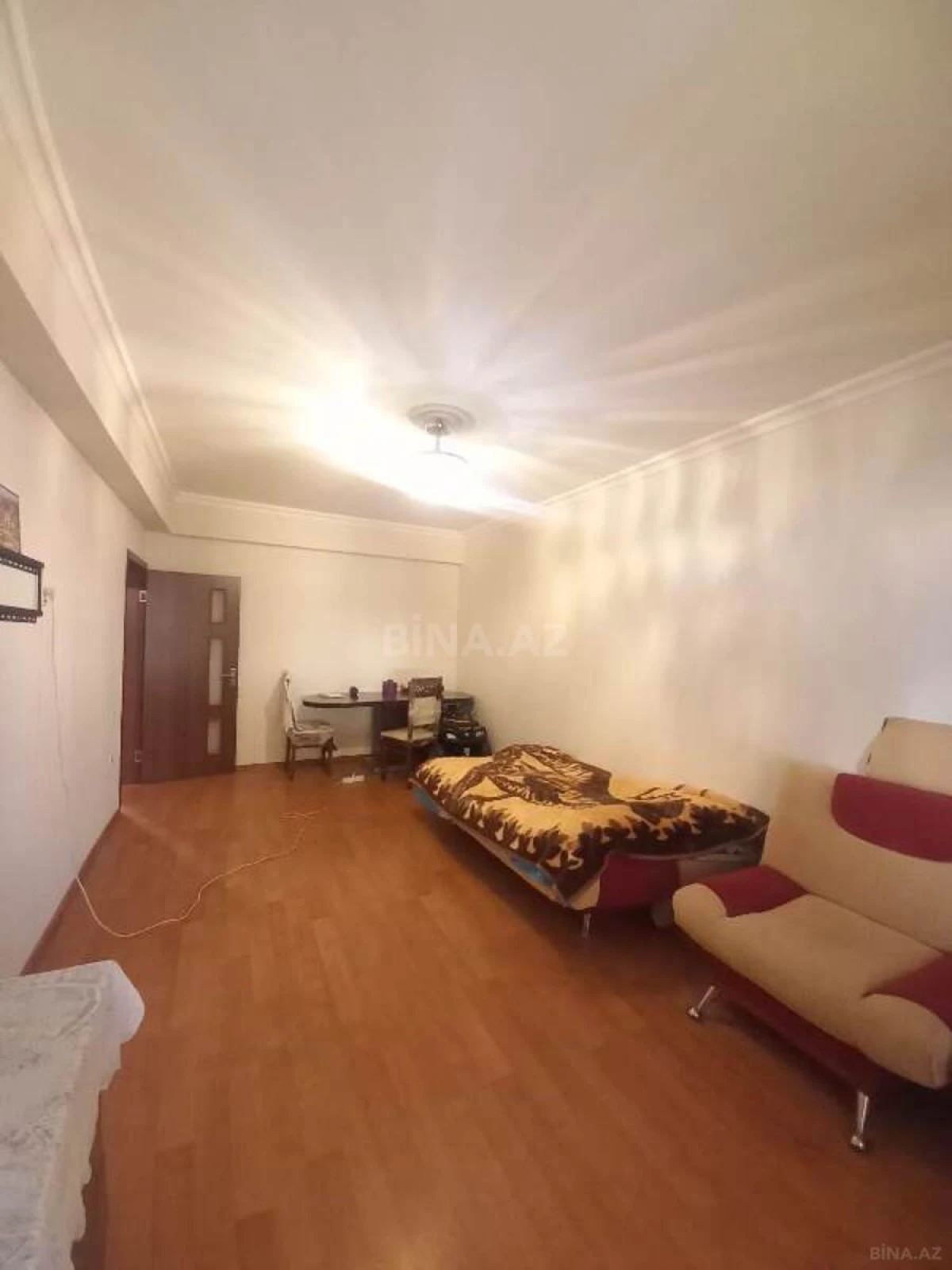 Satılır 2 otaqlı mənzil 38 m²