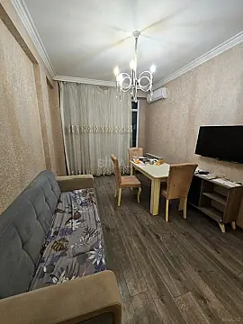 Satılır 2 otaqlı mənzil 48 m²