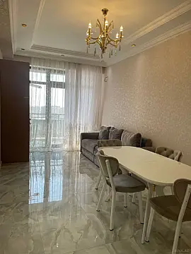 Satılır 2 otaqlı mənzil 110 m²